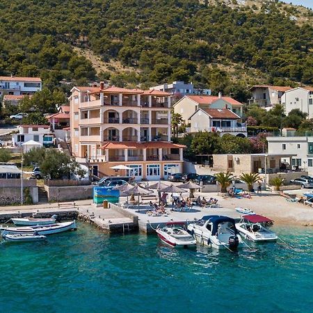 Apartments Villa Ante Grebaštica エクステリア 写真