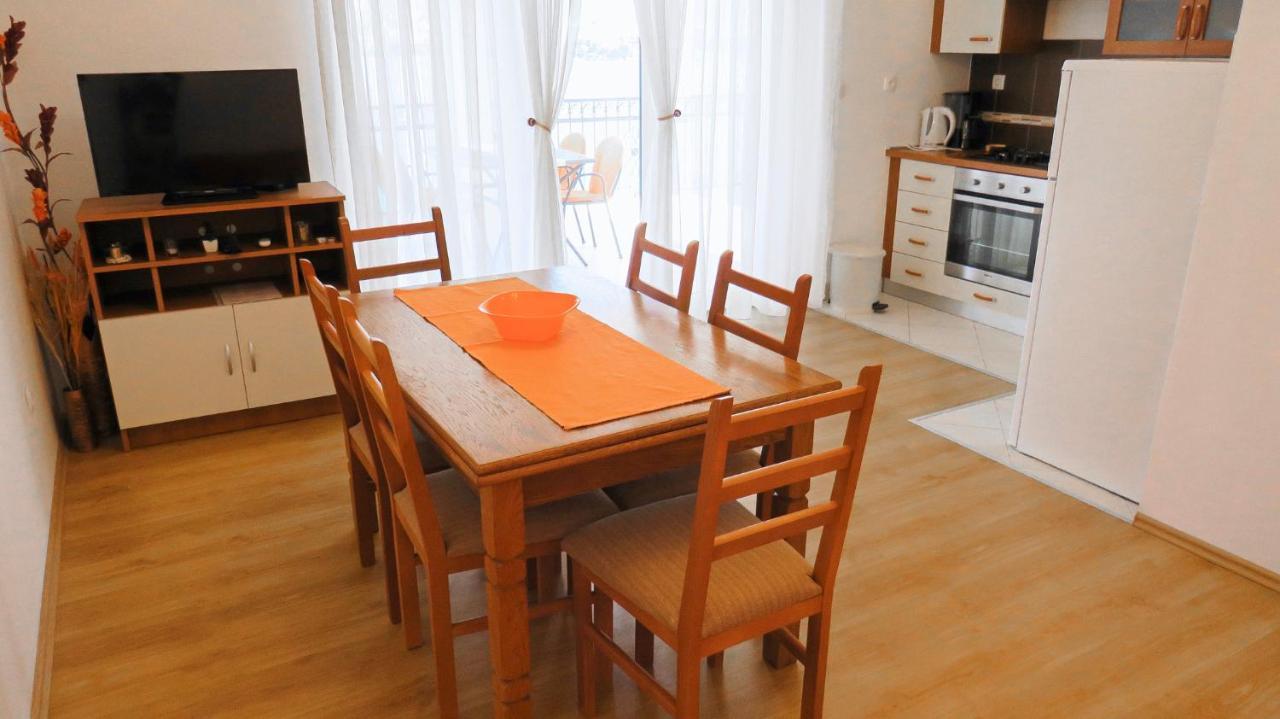 Apartments Villa Ante Grebaštica エクステリア 写真