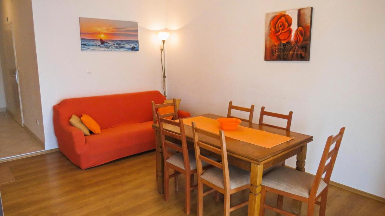 Apartments Villa Ante Grebaštica エクステリア 写真