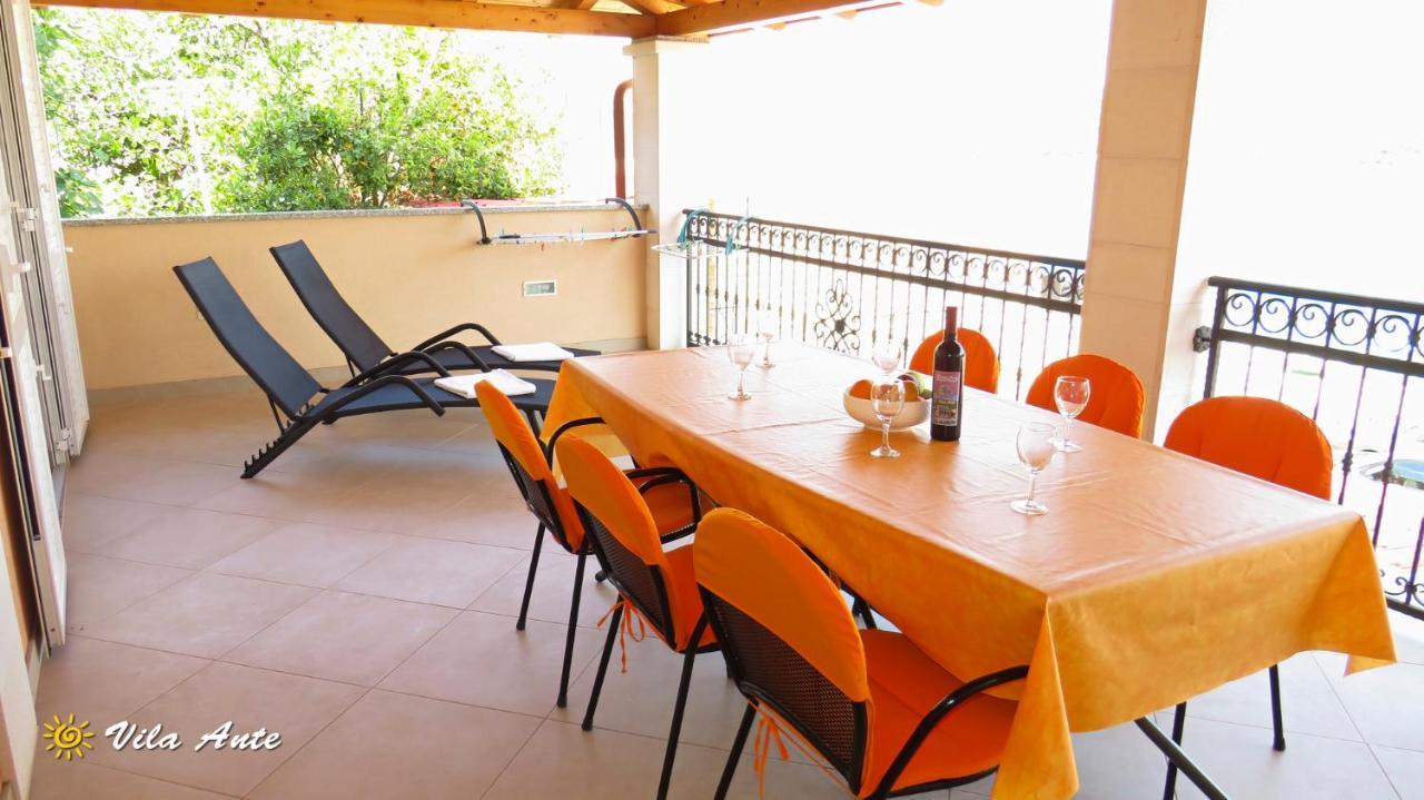 Apartments Villa Ante Grebaštica エクステリア 写真