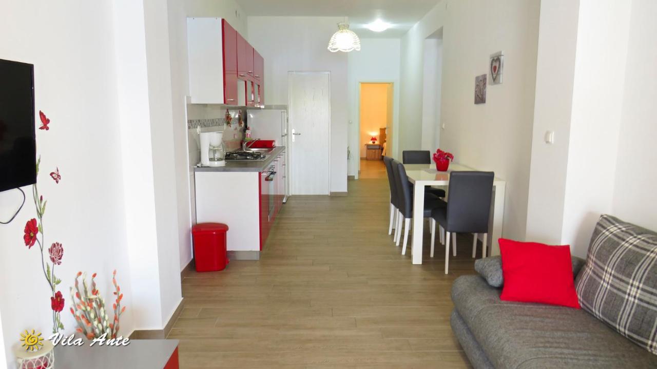 Apartments Villa Ante Grebaštica エクステリア 写真