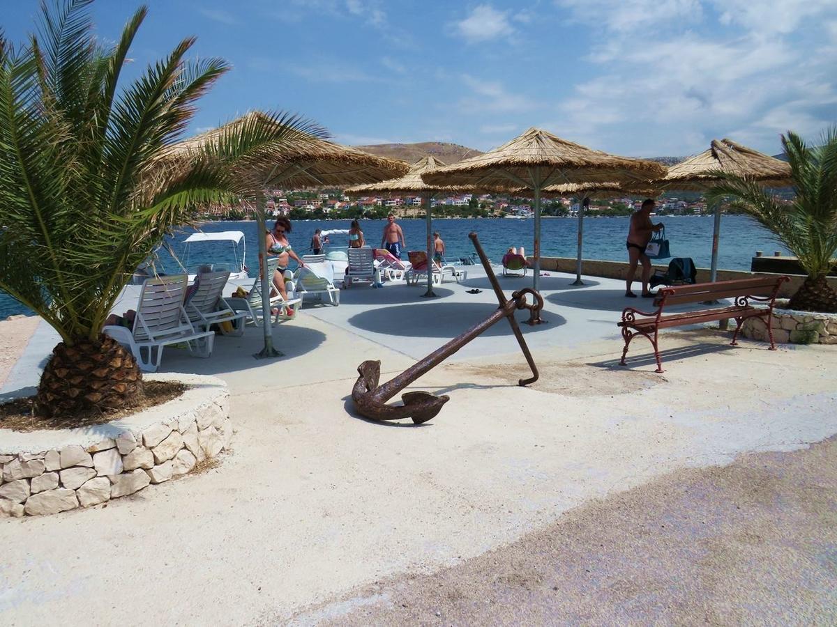 Apartments Villa Ante Grebaštica エクステリア 写真