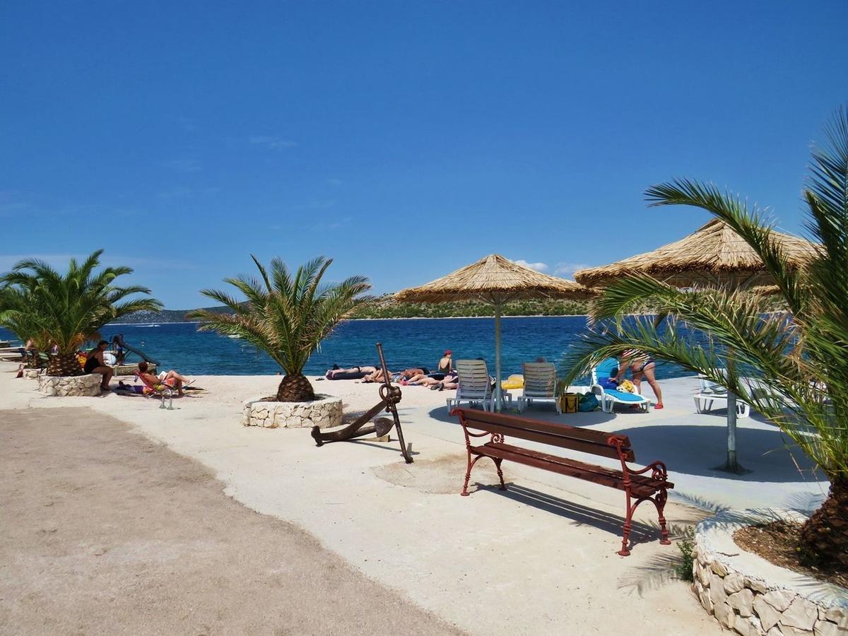 Apartments Villa Ante Grebaštica エクステリア 写真