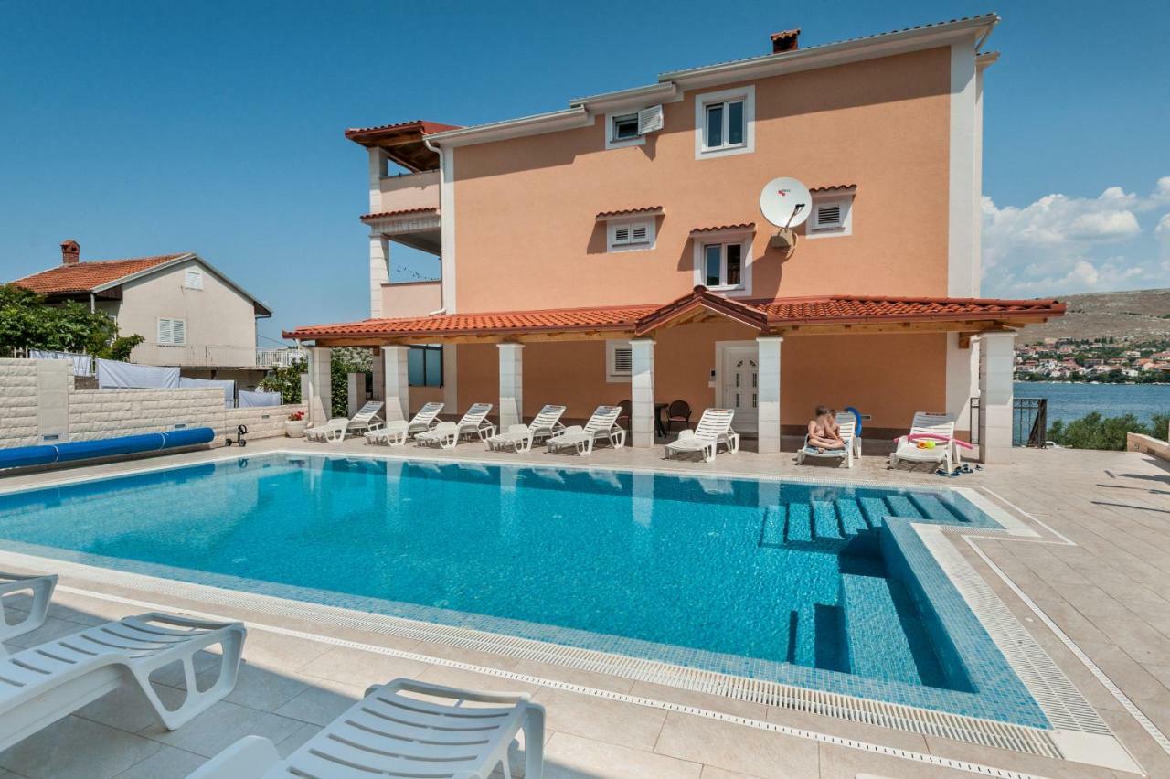 Apartments Villa Ante Grebaštica エクステリア 写真