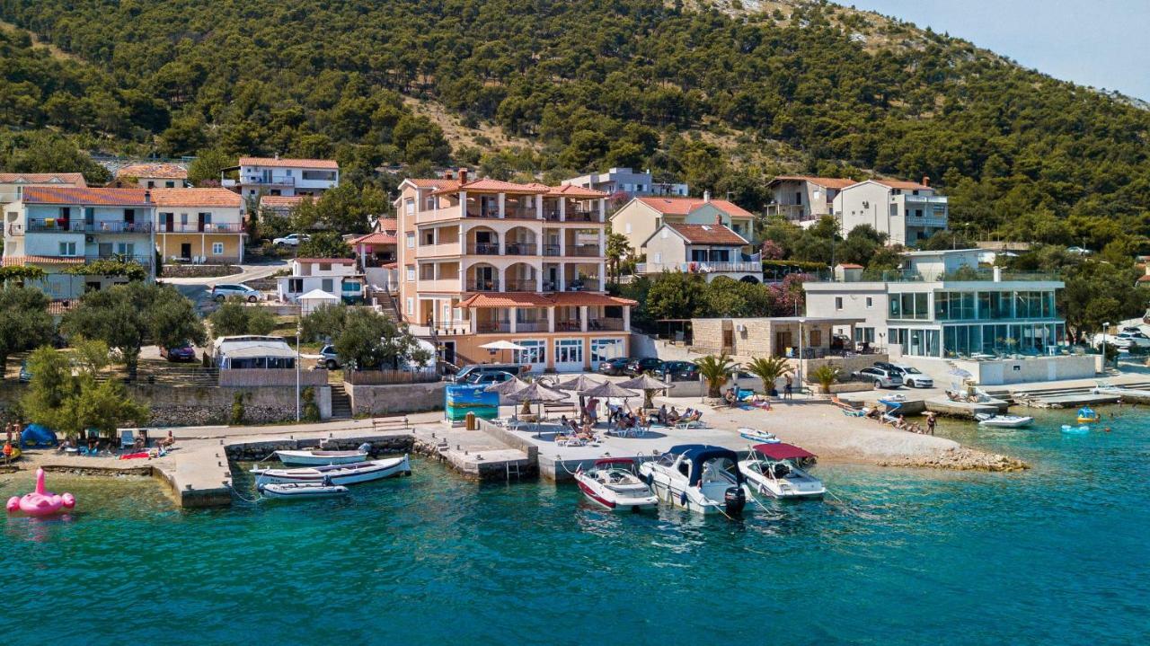 Apartments Villa Ante Grebaštica エクステリア 写真